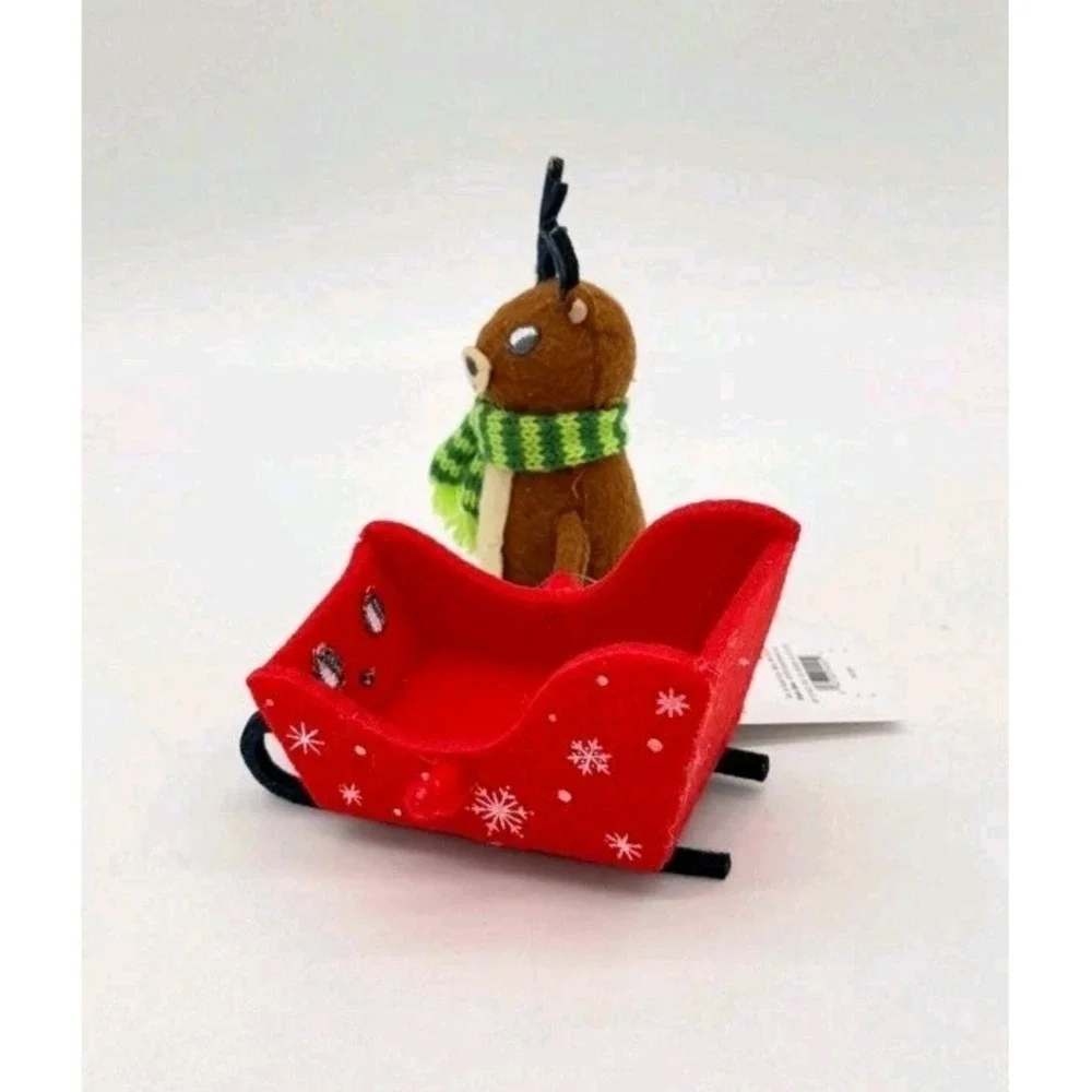 2024 Target Wondershop Felt Reindeer & Sleigh Duo Christmas Figurine